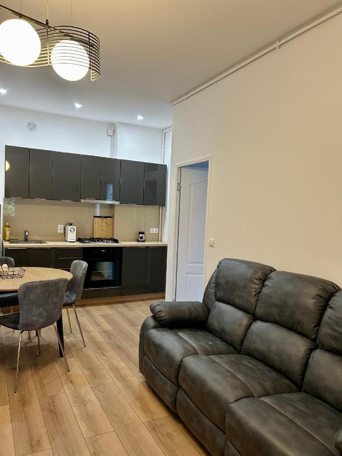 Ado Home Сибиу Экстерьер фото